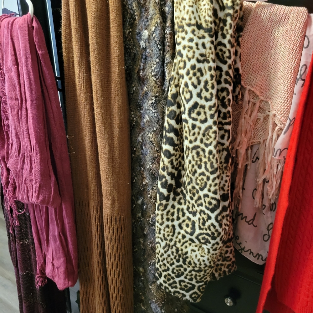 Scarves bundle.  And so many.  13 scarves total all in excellent condition.